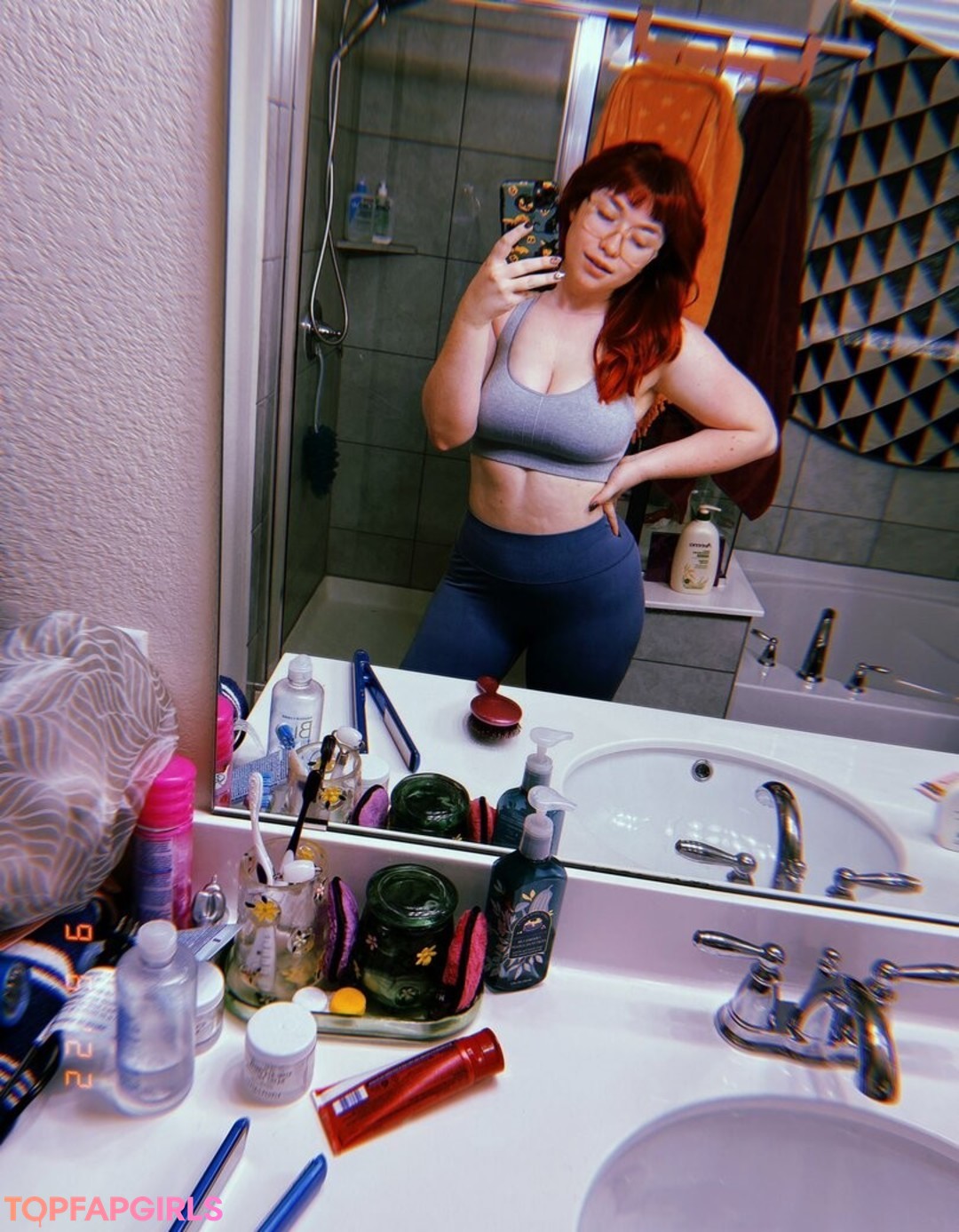 Foto desnuda filtrada de OnlyFans de Koolysmiley #22 Foto desnuda filtrada de OnlyFans de Koolysmiley #22