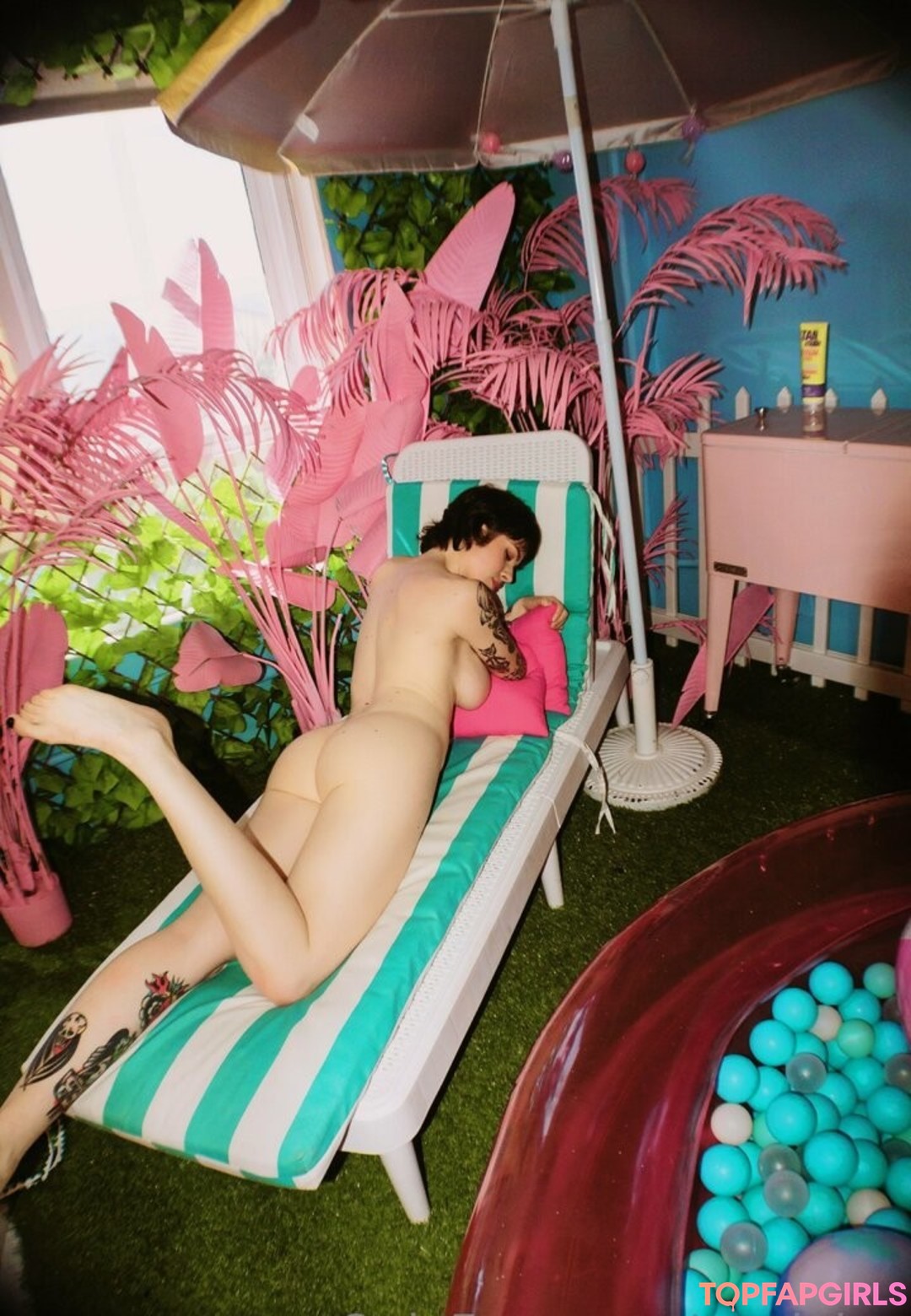 Foto desnuda filtrada de OnlyFans de Anisa Jomha #274 Foto desnuda filtrada de OnlyFans de Anisa Jomha #274