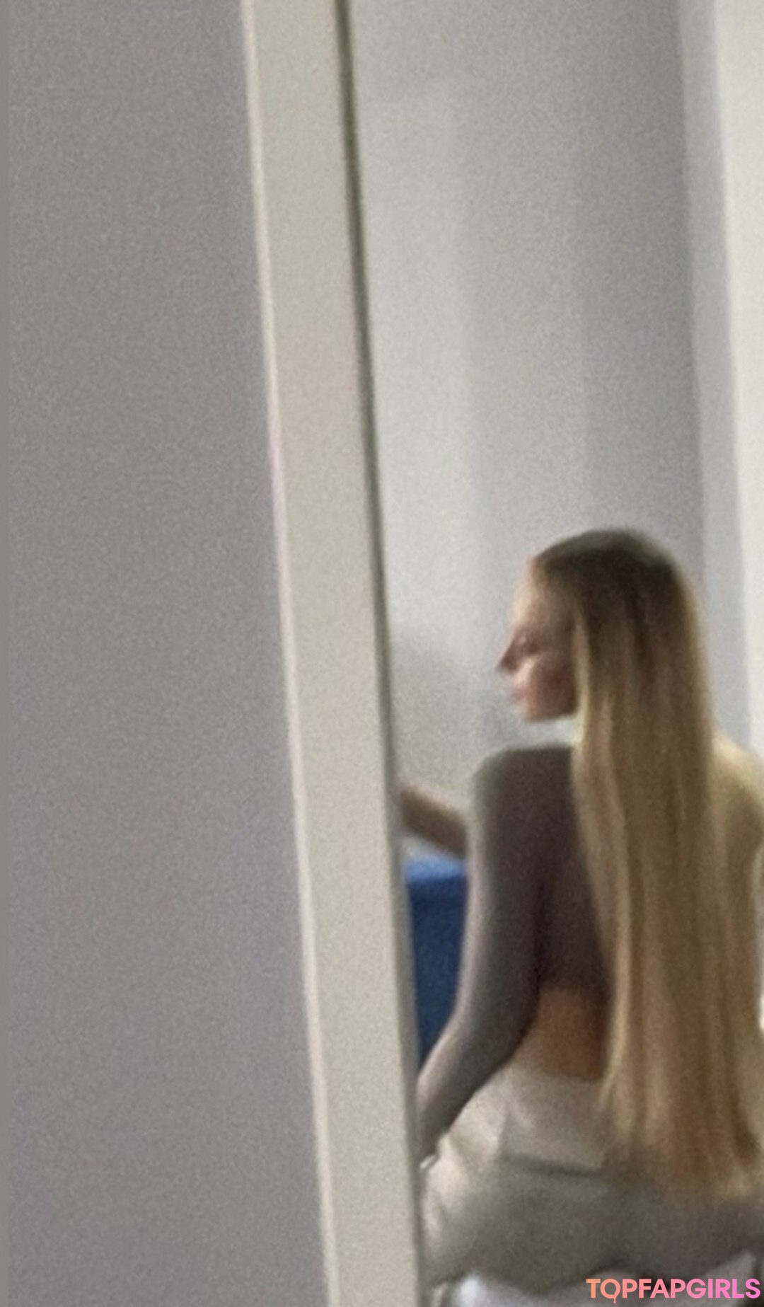 Foto desnuda filtrada de OnlyFans de Sophia Diamond #257 Foto desnuda filtrada de OnlyFans de Sophia Diamond #257