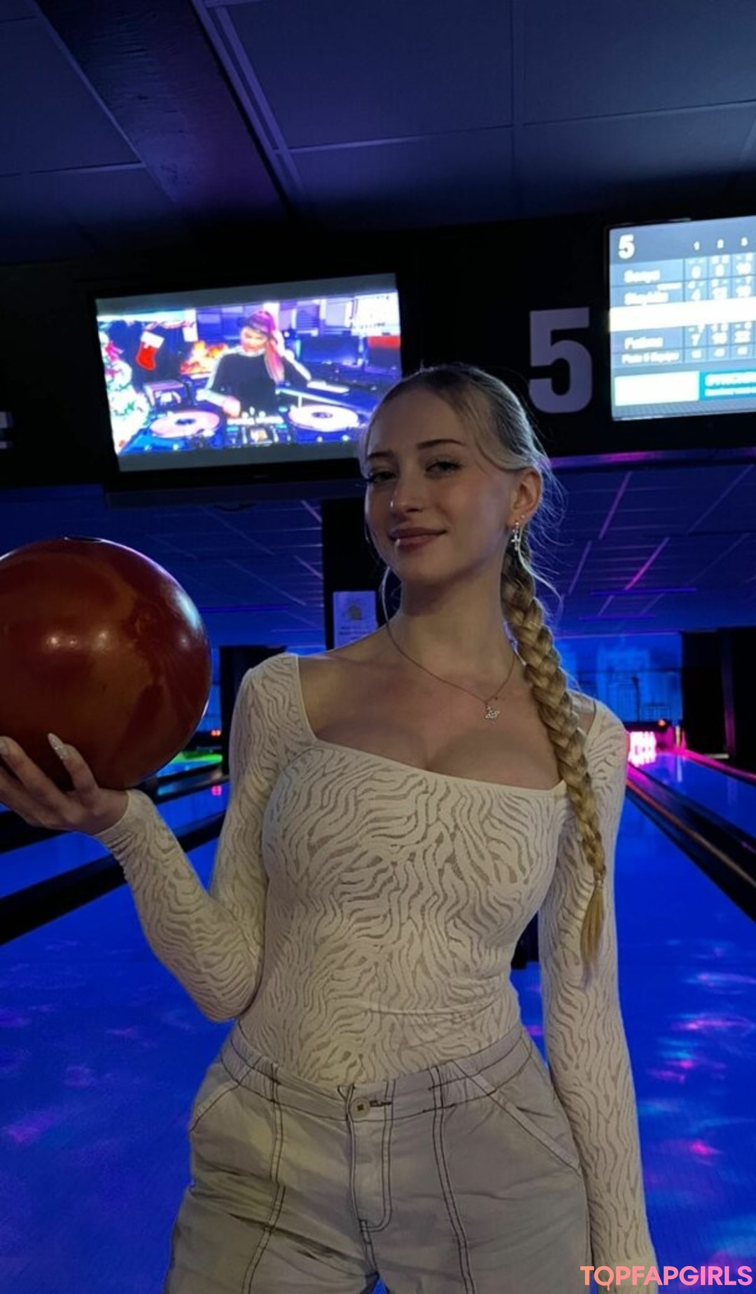 Foto desnuda filtrada de OnlyFans de Sophia Diamond #722 Foto desnuda filtrada de OnlyFans de Sophia Diamond #722