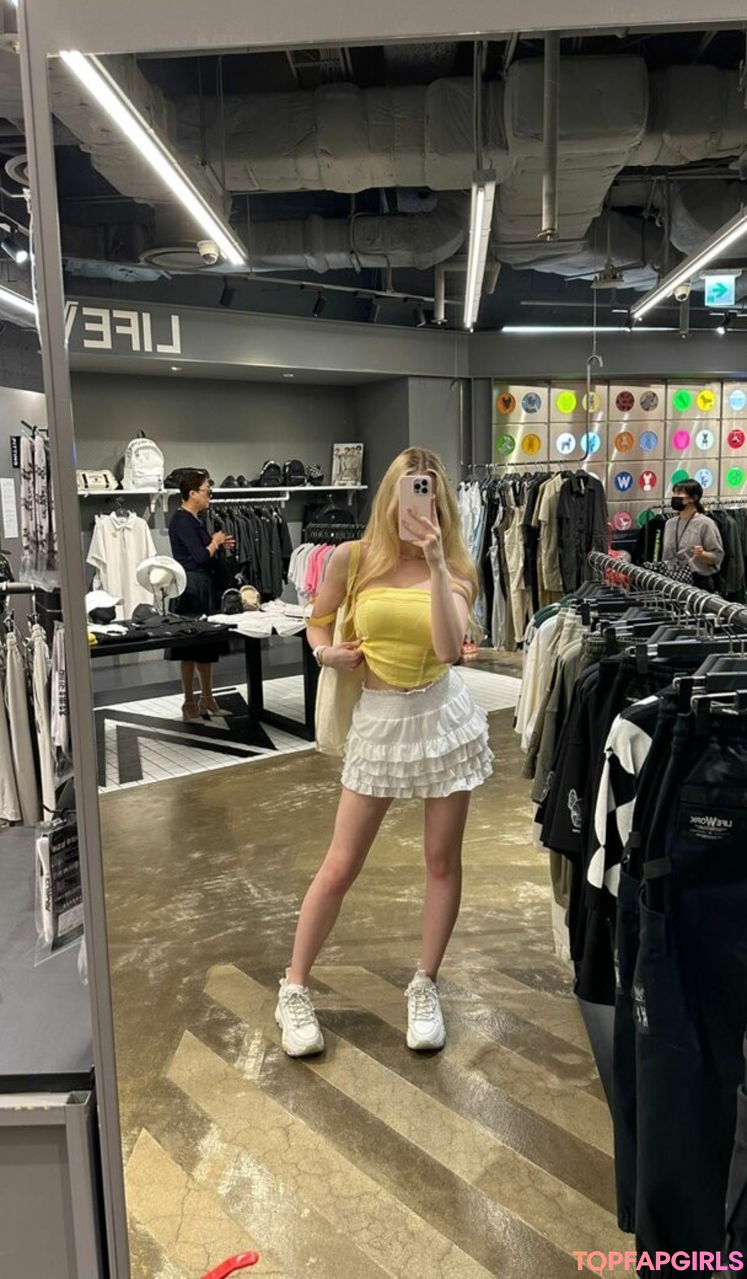 Foto desnuda filtrada de OnlyFans de Sophia Diamond #844 Foto desnuda filtrada de OnlyFans de Sophia Diamond #844