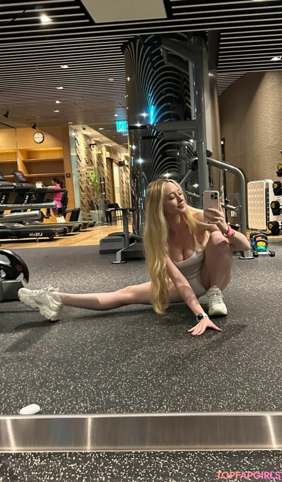 Foto desnuda filtrada de OnlyFans de Sophia Diamond #850 Foto desnuda filtrada de OnlyFans de Sophia Diamond #850
