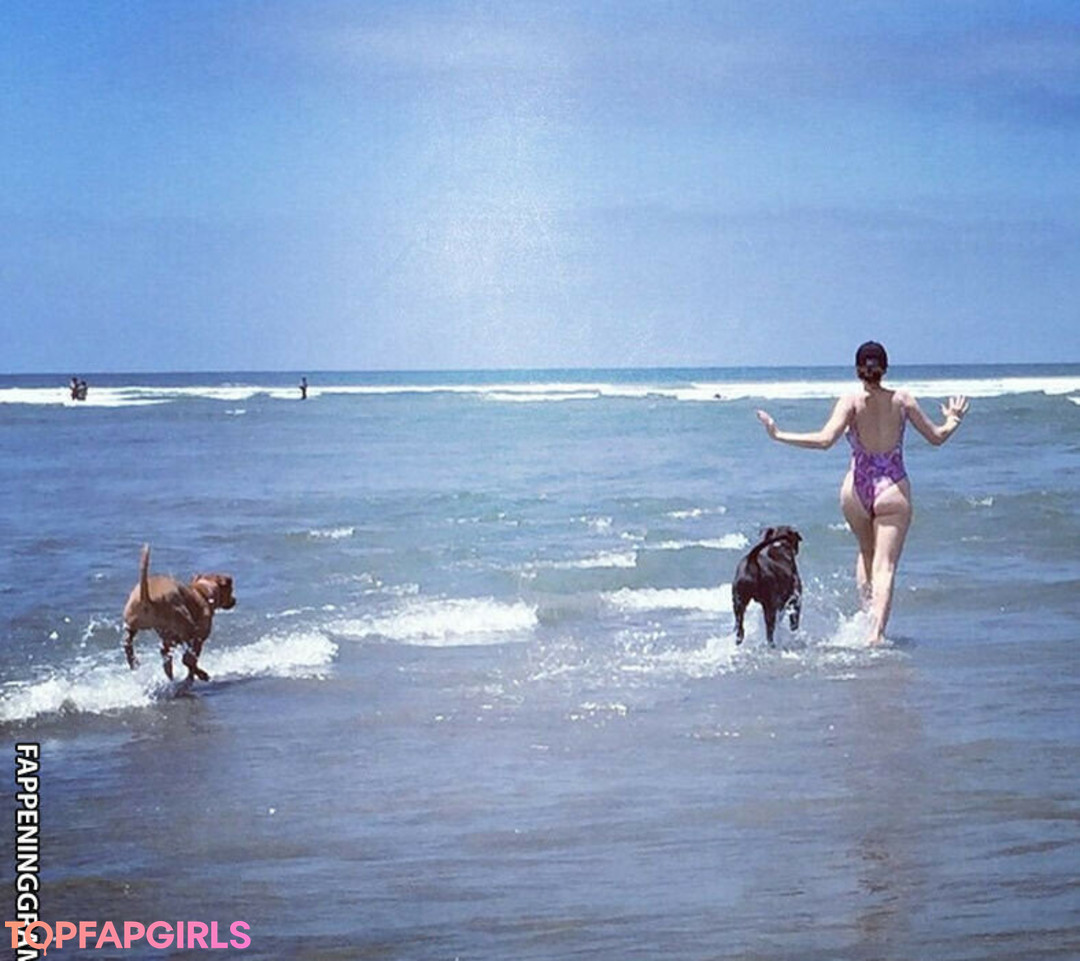 Foto desnuda filtrada de OnlyFans de Whitney Cummings #227 Foto desnuda filtrada de OnlyFans de Whitney Cummings #227