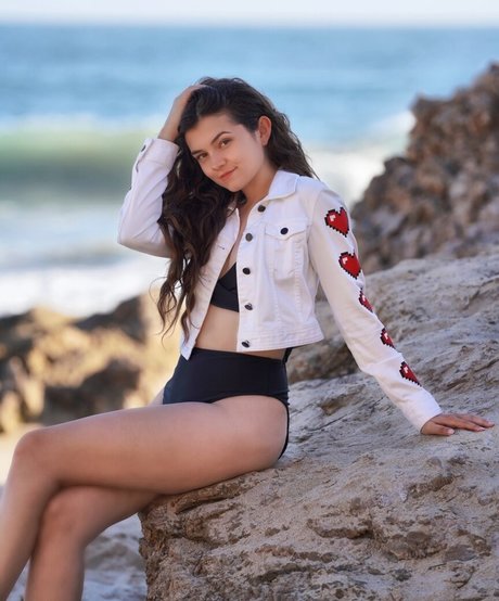 Mina Kess