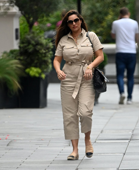 Kelly Brook