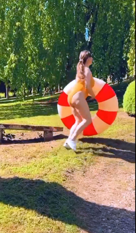 Foto desnuda filtrada de OnlyFans de Kelly Brook