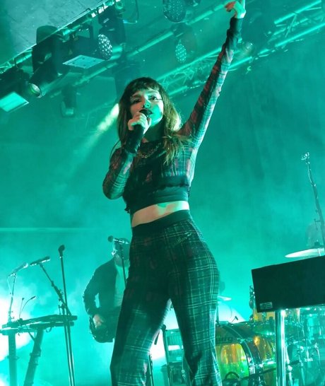 Lauren Mayberry