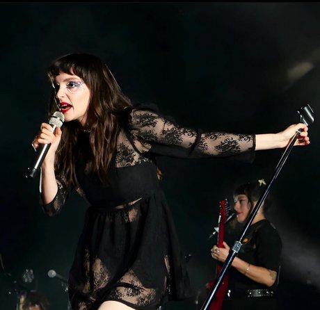 Lauren Mayberry