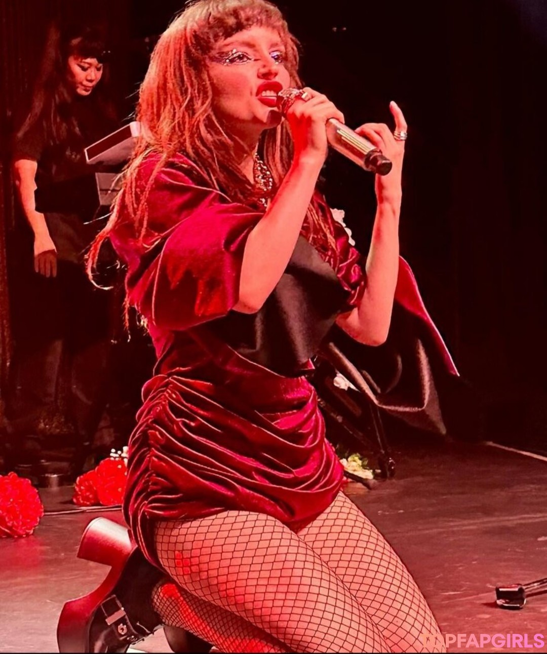 Foto desnuda filtrada de OnlyFans de Lauren Mayberry #284 Foto desnuda filtrada de OnlyFans de Lauren Mayberry #284