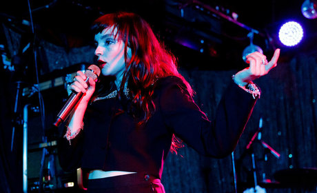 Lauren Mayberry