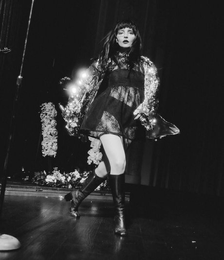 Lauren Mayberry