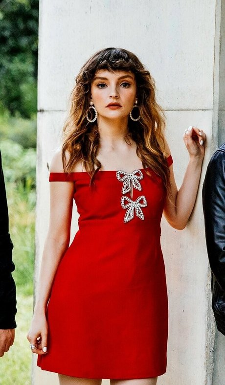 Foto desnuda filtrada de OnlyFans de Lauren Mayberry