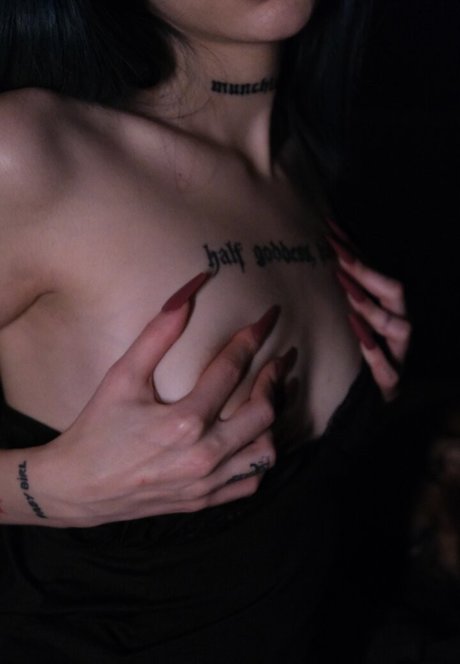 Foto desnuda filtrada de OnlyFans de Umunch
