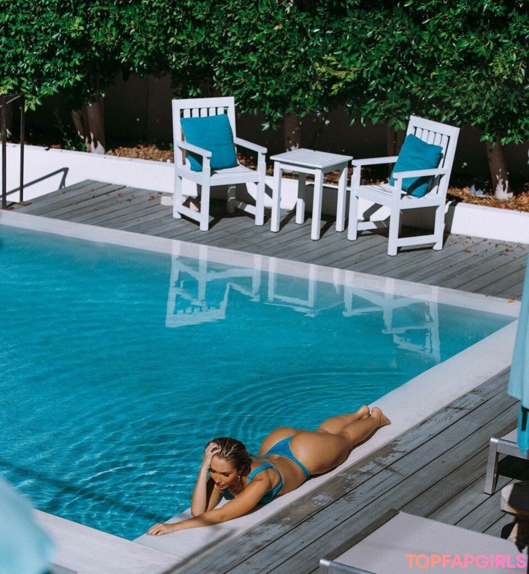 Foto desnuda filtrada de OnlyFans de Heloise Hut #295 Foto desnuda filtrada de OnlyFans de Heloise Hut #295