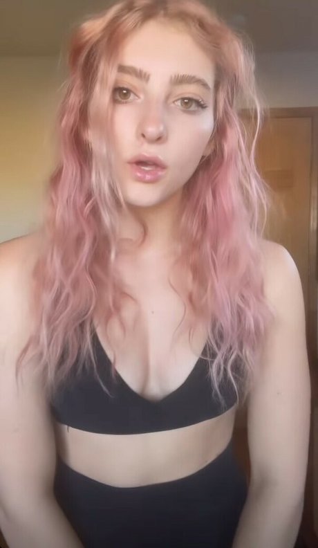 Willow Shields