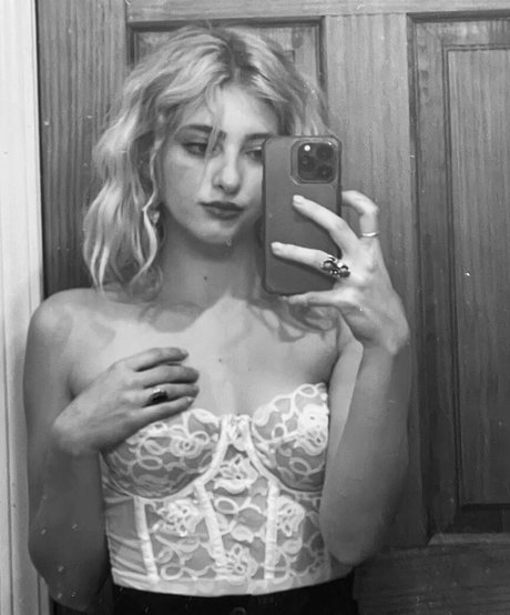 Willow Shields