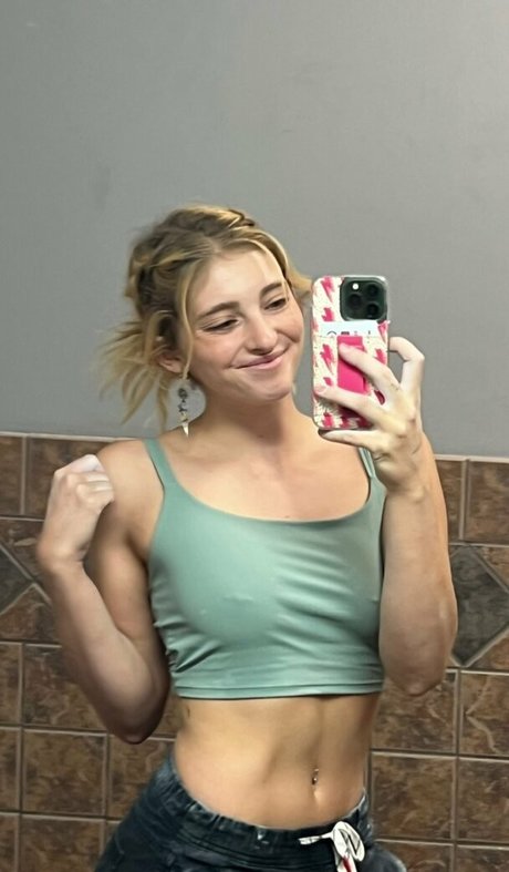 Willow Shields