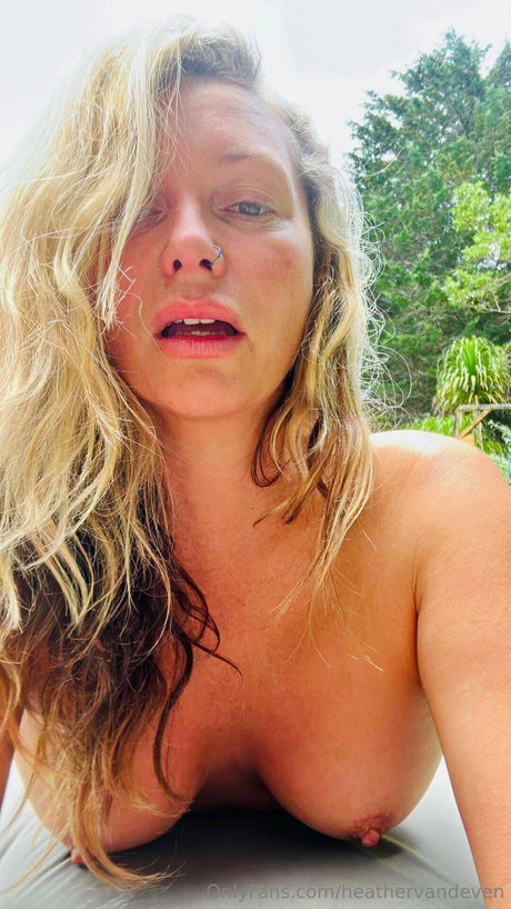 Foto desnuda filtrada de OnlyFans de Heather Vandeven