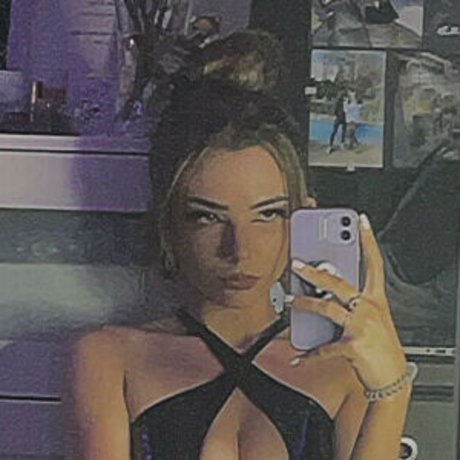 Mirrorgirlkim
