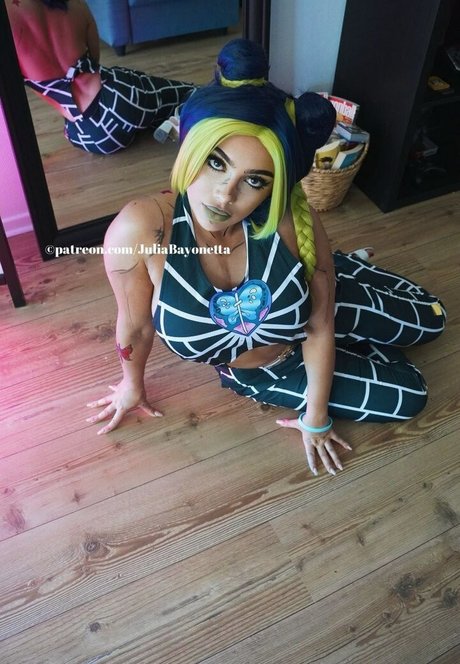 Julia Bayonetta