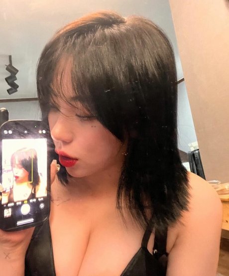 Jung Hye Bin
