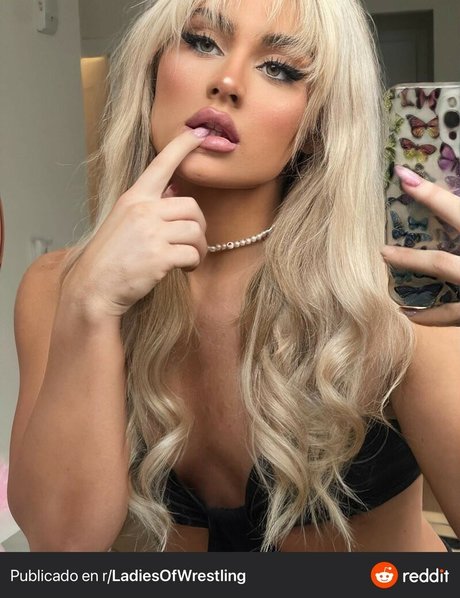 Foto desnuda filtrada de OnlyFans de Tiffany Stratton