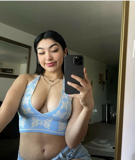 Foto desnuda filtrada de OnlyFans de Jackie Ybarra
