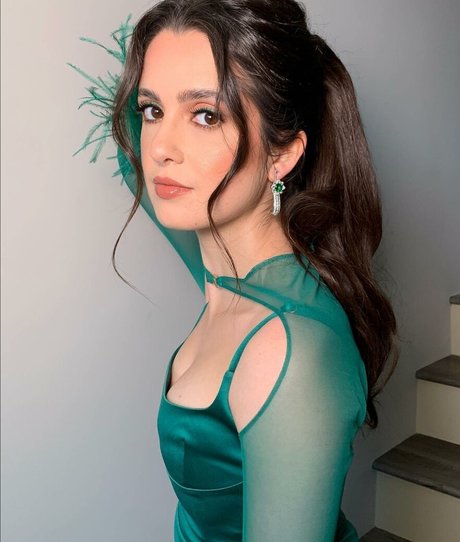 Laura Marano