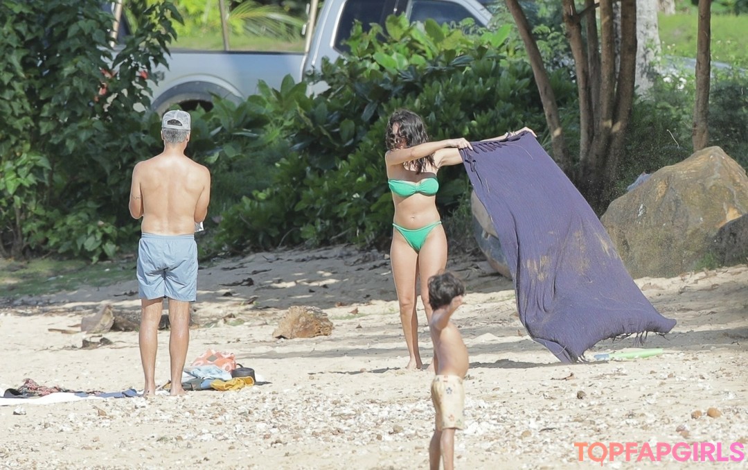 Foto desnuda filtrada de OnlyFans de Jessica Alba #600 Foto desnuda filtrada de OnlyFans de Jessica Alba #600