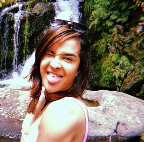 Dakota Kai