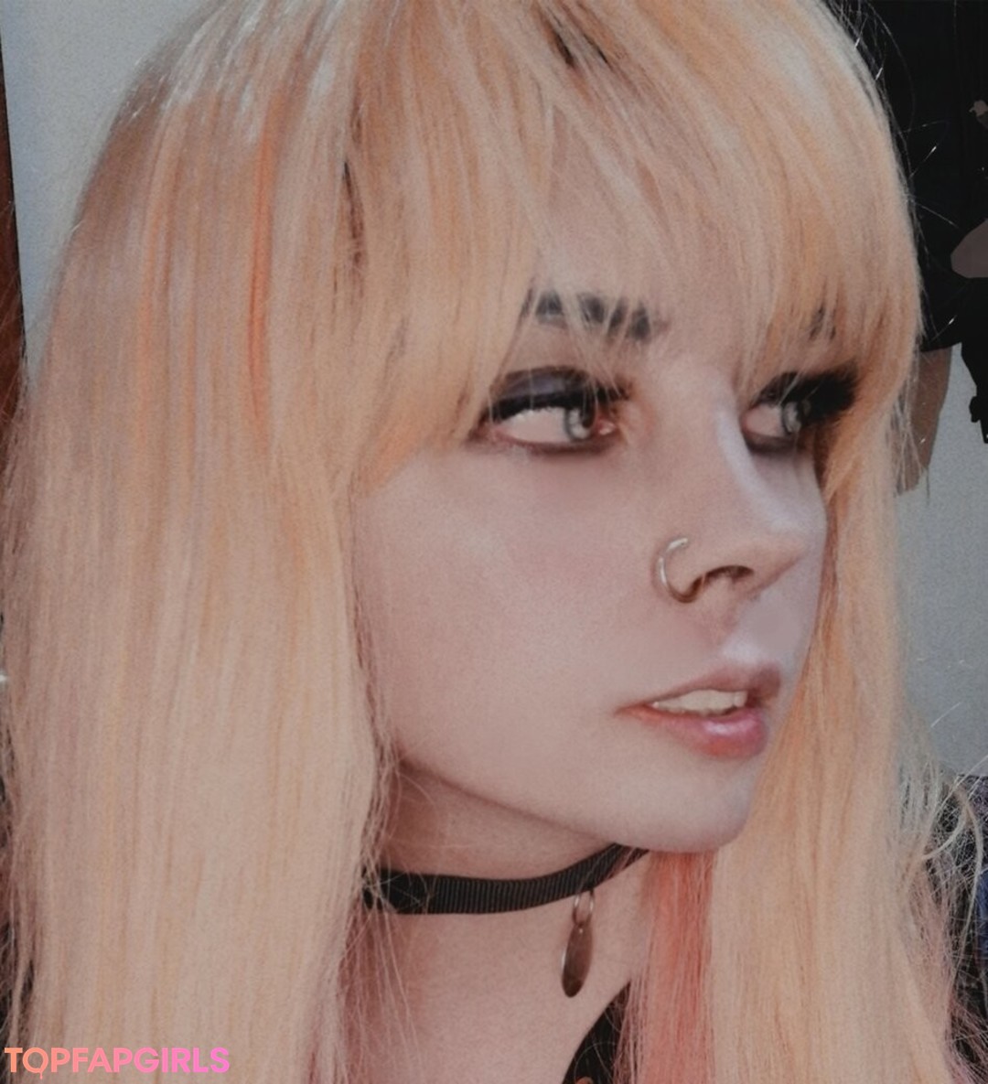 Foto desnuda filtrada de OnlyFans de Darkwaifutrap #1907
