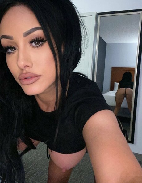 Jennifer White