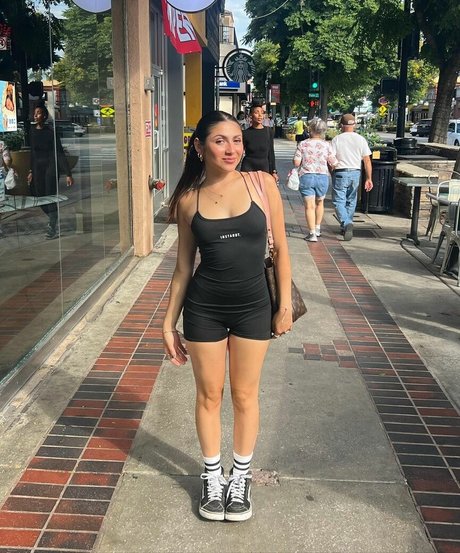 Alondra Delgado