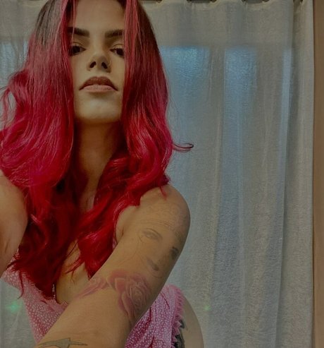 Amanda Miury