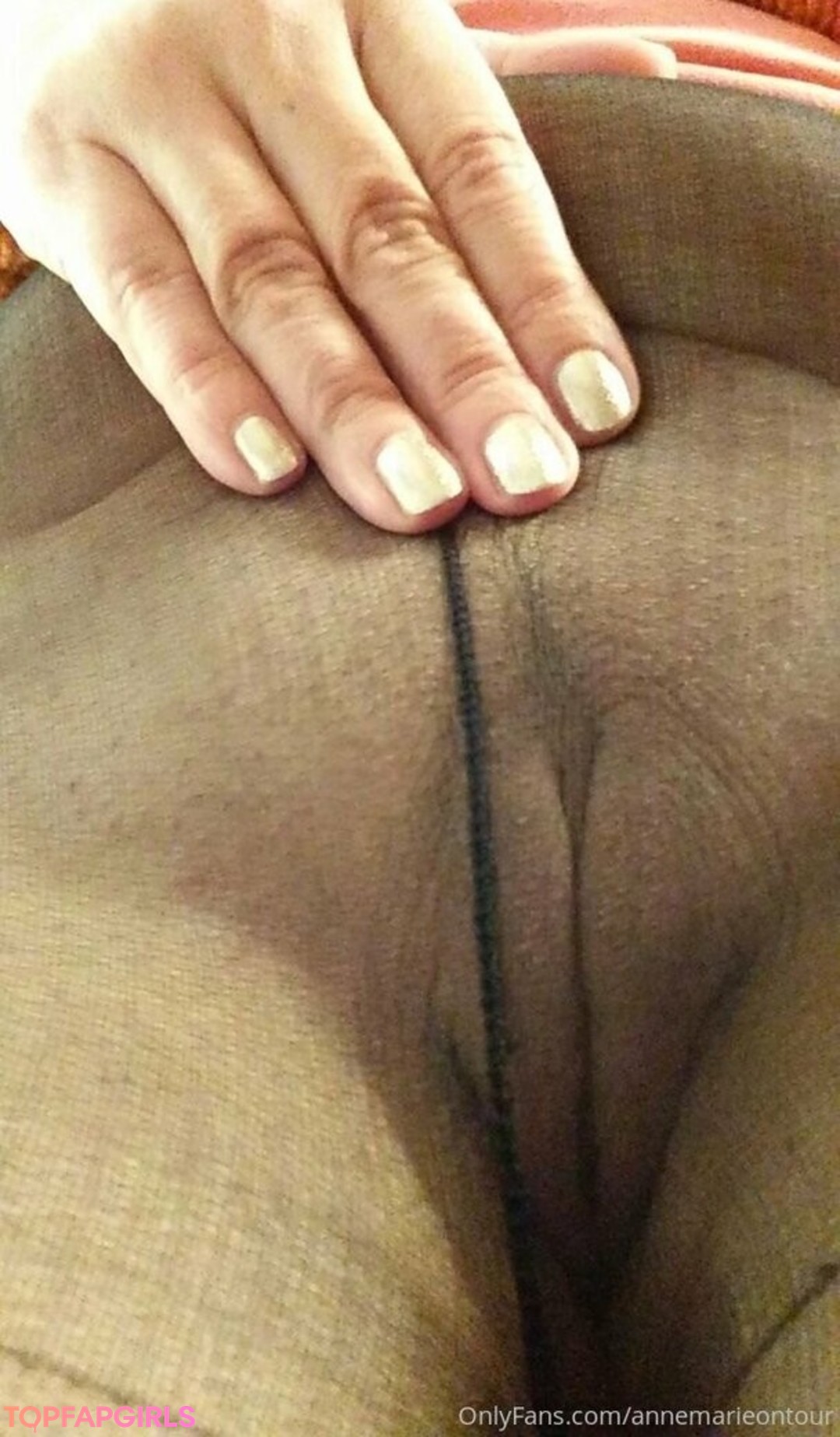 Foto desnuda filtrada de OnlyFans de Annemarieontour #19 Foto desnuda filtrada de OnlyFans de Annemarieontour #19