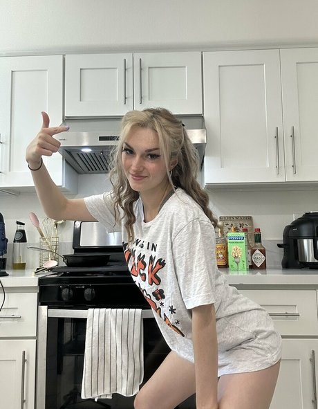 Foto desnuda filtrada de OnlyFans de Busy B Asmr