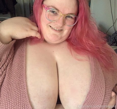 Foto desnuda filtrada de OnlyFans de Mrsapple
