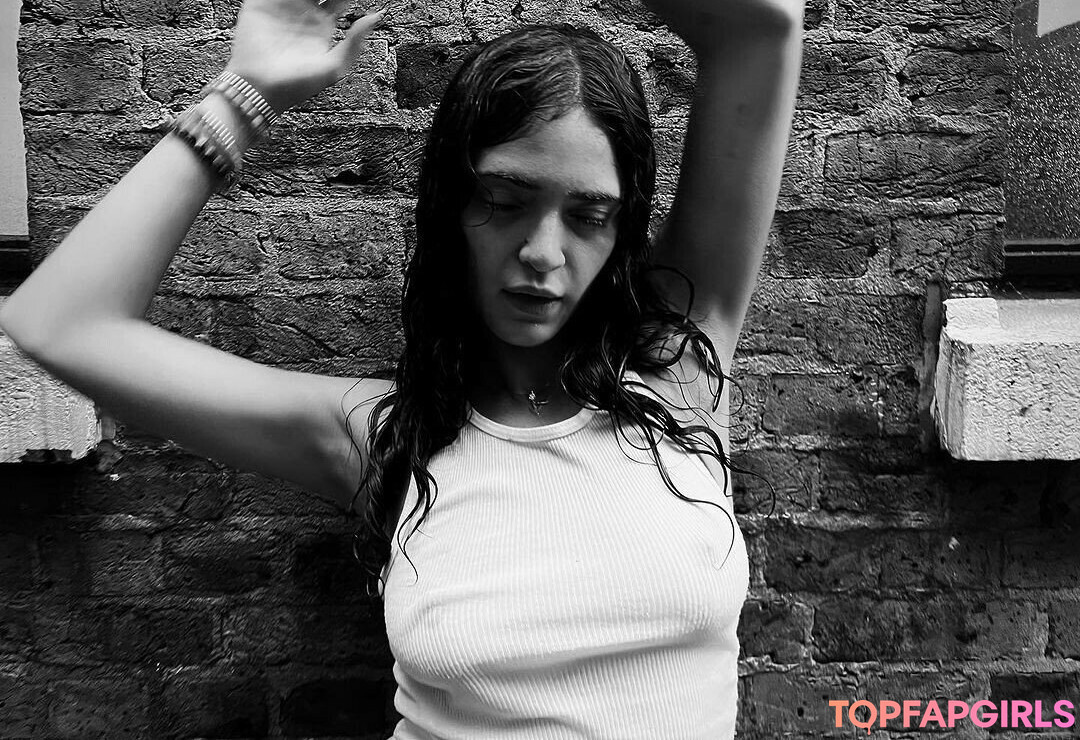 Foto desnuda filtrada de OnlyFans de Luna Blaise #282 Foto desnuda filtrada de OnlyFans de Luna Blaise #282