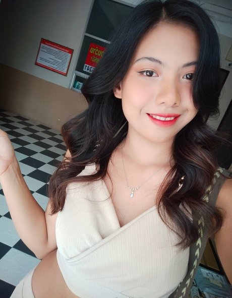 Foto desnuda filtrada de OnlyFans de Ploy69