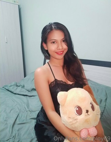 Ploy69