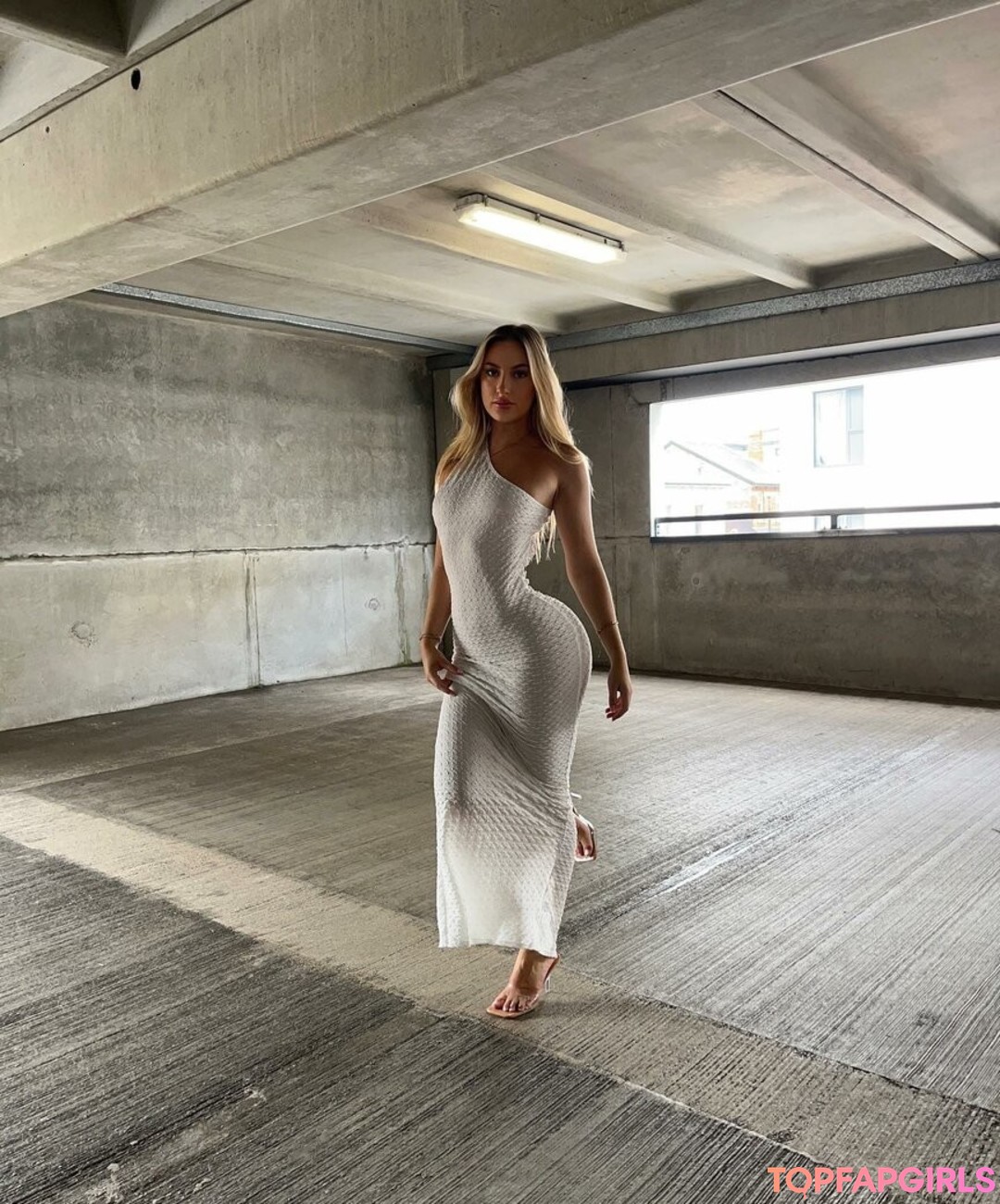 Foto desnuda filtrada de OnlyFans de Evie Garbe #670 Foto desnuda filtrada de OnlyFans de Evie Garbe #670