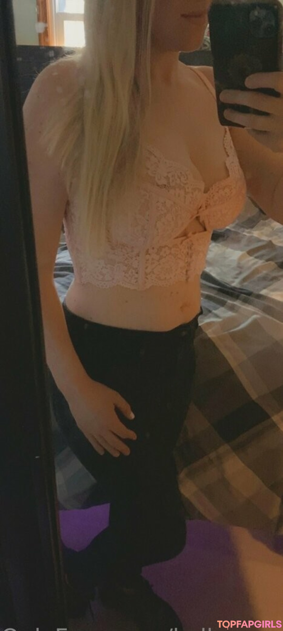 Foto desnuda filtrada de OnlyFans de Kellyxoxo85 #18 Foto desnuda filtrada de OnlyFans de Kellyxoxo85 #18