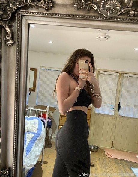 Annieecharlottefree