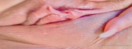 Foto desnuda filtrada de OnlyFans de Mybadmamacita