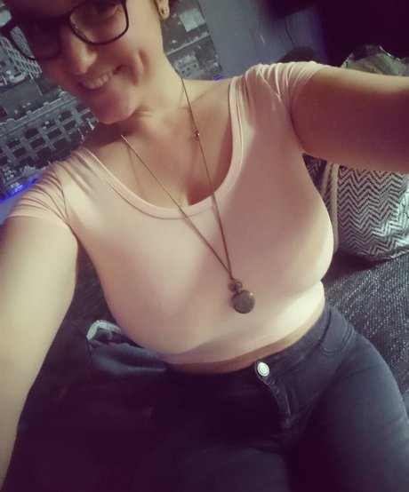 Foto desnuda filtrada de OnlyFans de Silvisilvilein