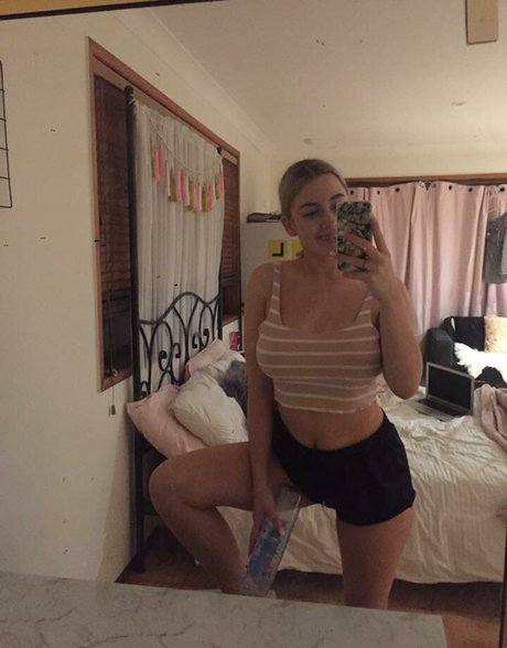 Tahlia A