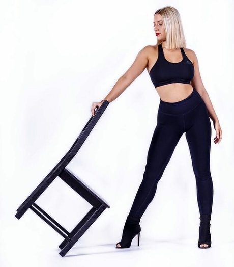 Tahlia A
