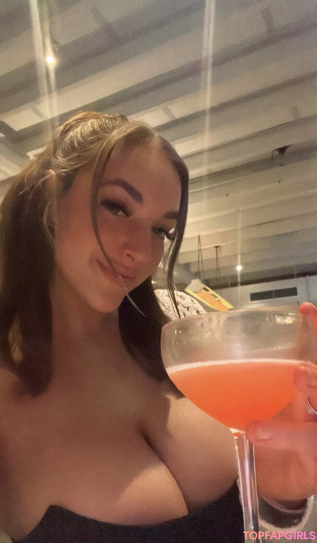 Foto desnuda filtrada de OnlyFans de Alanna Pow #115 Foto desnuda filtrada de OnlyFans de Alanna Pow #115