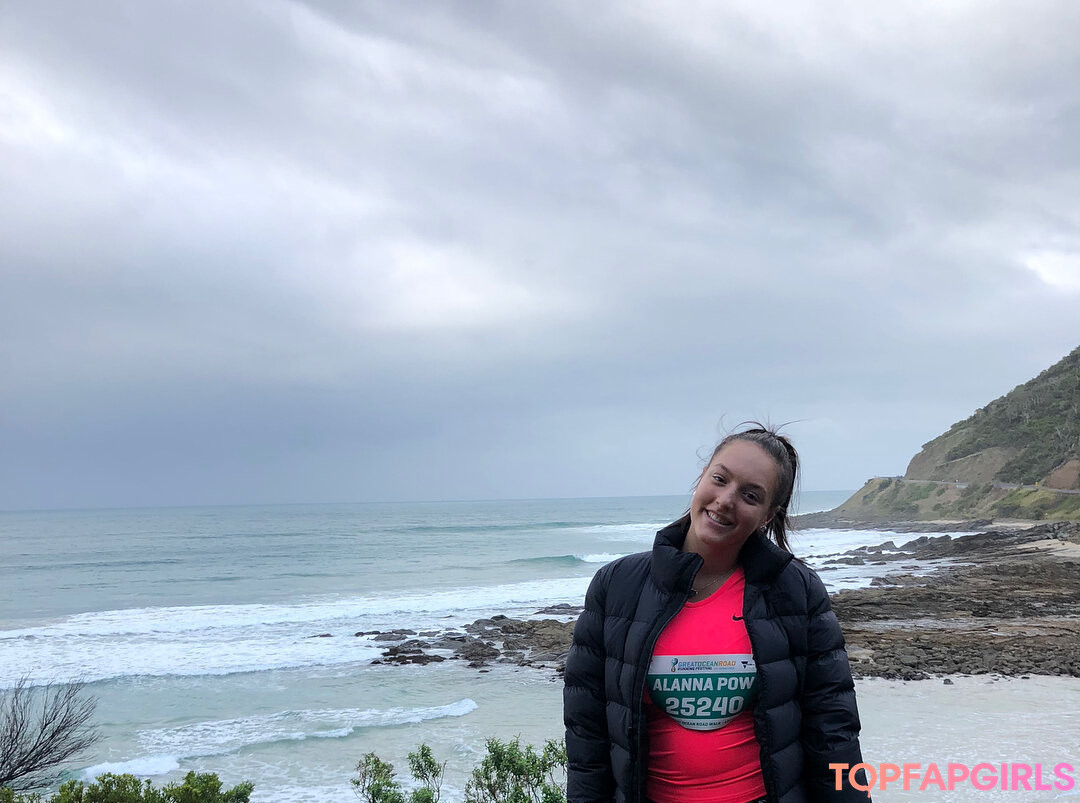 Foto desnuda filtrada de OnlyFans de Alanna Pow #59 Foto desnuda filtrada de OnlyFans de Alanna Pow #59