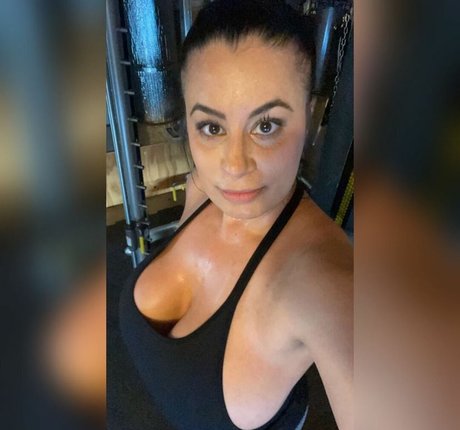 Foto desnuda filtrada de OnlyFans de Cecilia
